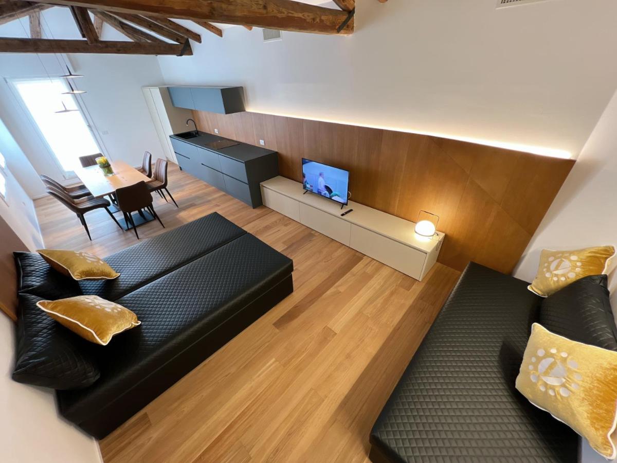 Апартаменты Attico Vivit 60 Местре Экстерьер фото